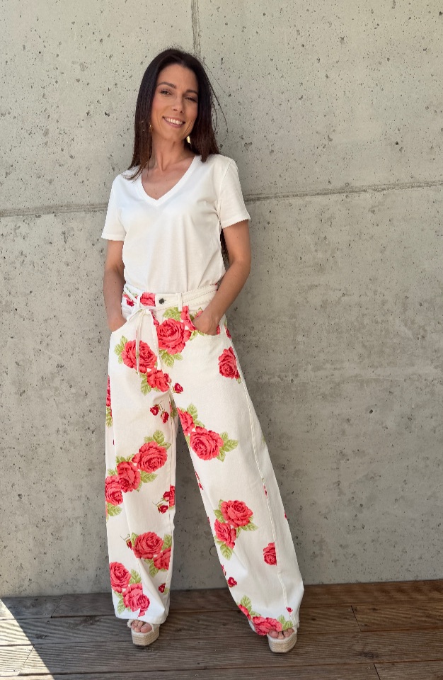 Dámske široké nohavice - RED ROSES